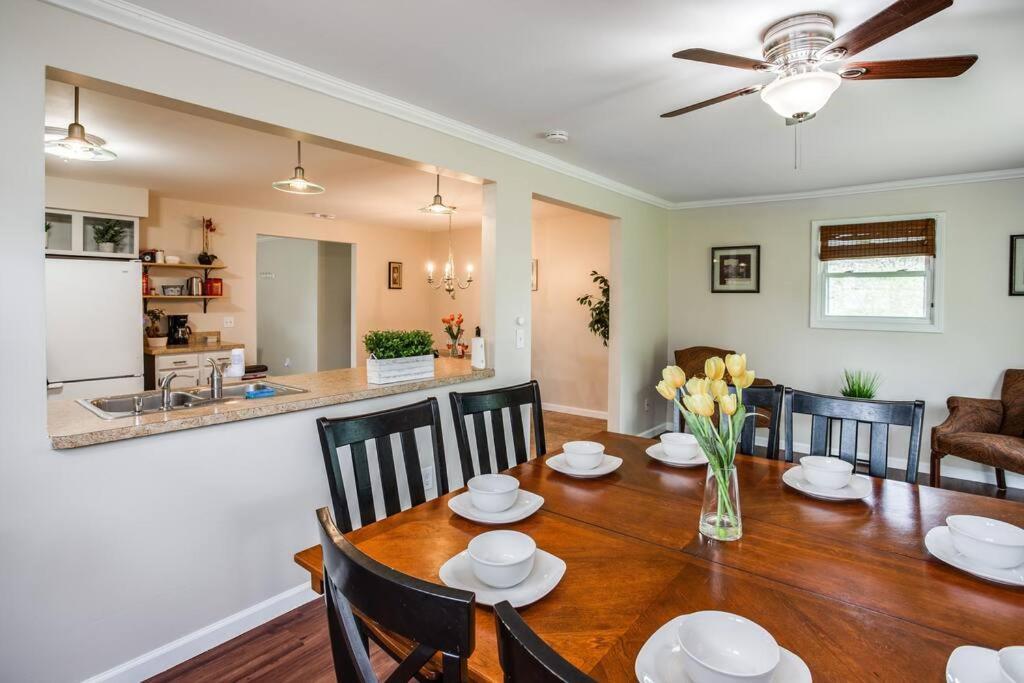 {Quiet Suburban Ranch Hot Tub} Mins Arpt/Rit/Dwnt Apartman Rochester Kültér fotó
